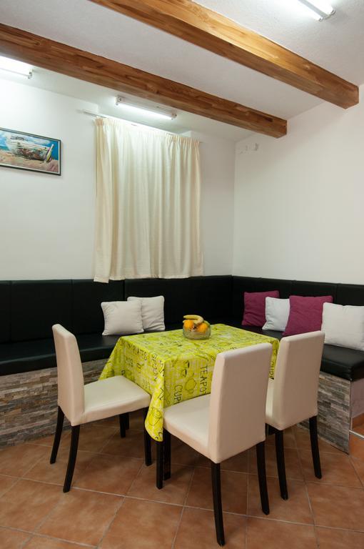 Apartment Tomic A-5 *